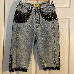 Rare RSVP New Vintage Denim /Jeans/Capris, Embellished Pockets,Hems Rear Waist 9